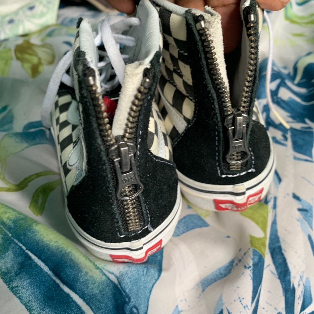 Mickey mouse Vans - Picture 4 of 5